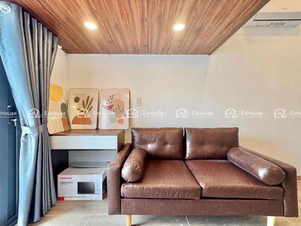 The new building interior is Vườn Lài