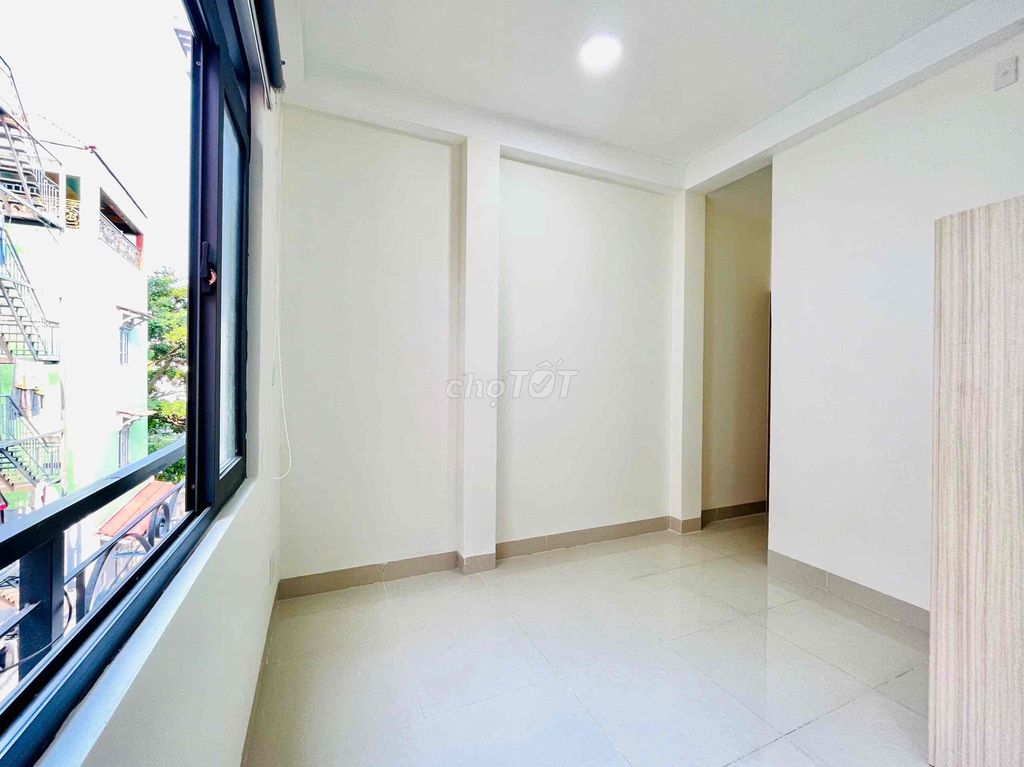 New Advanced Office Builds Bùi Đình Tuý Rights Bình Thạnh