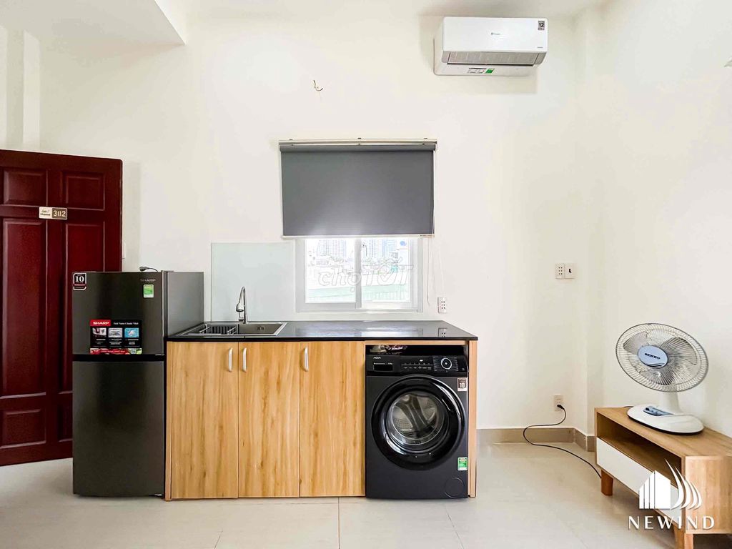 The Bancol interior full-case studio, Huỳnh Tấn Phát.
