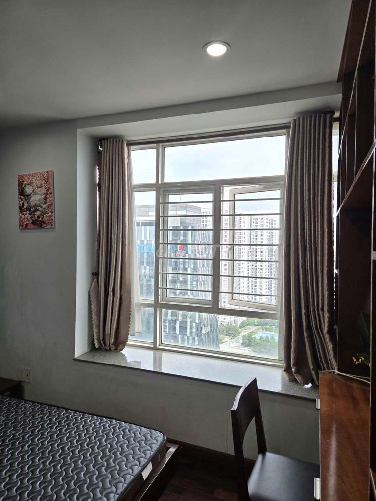 Rent the Master's room.
