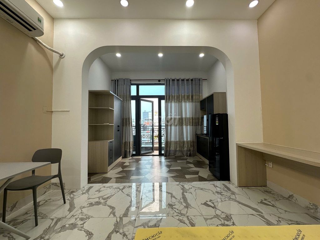Real commitment, real price. Phú Nhuận service apartment, elevator