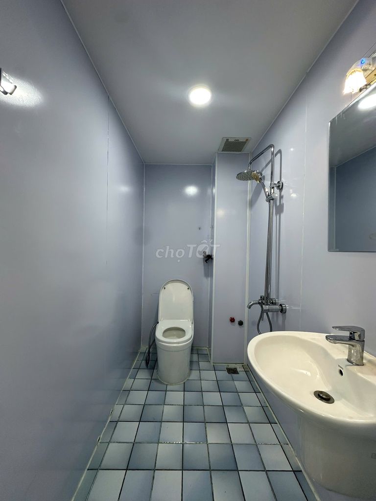 Real commitment, real price. Phú Nhuận service apartment, elevator