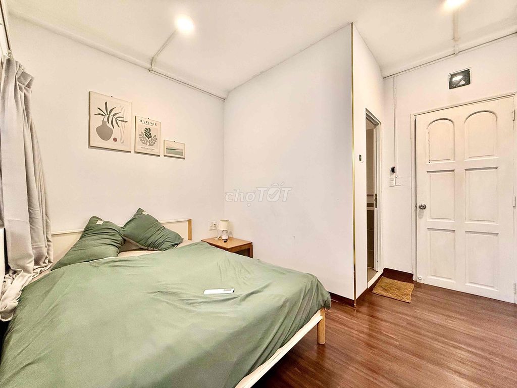 In one bedroom, 45 m.2 balcony private washing machine near Metro Bến Thànhmaya