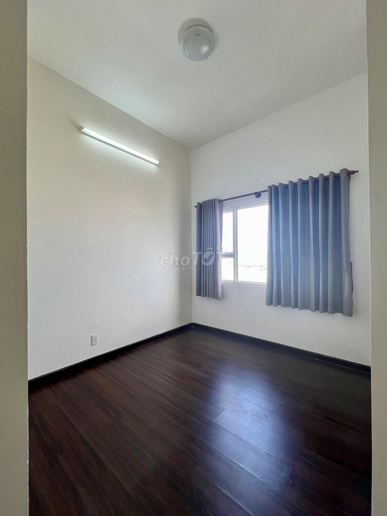 Rent Carillon 2-three bedrooms. The rent's $12 million a month.