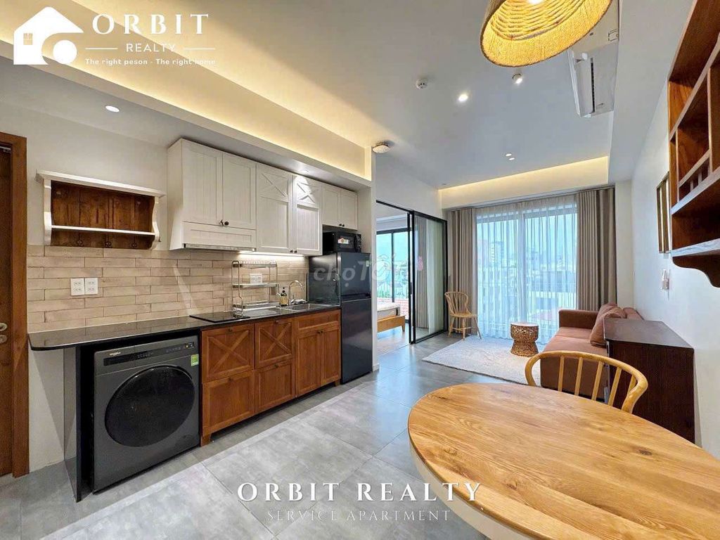 Room 1 bedroom. High-class living room. Airport. Full interior.
