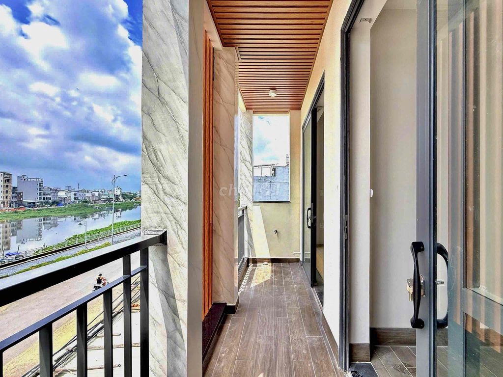 A 1.2 million missing apartment 2 just Nguyễn Oanh.