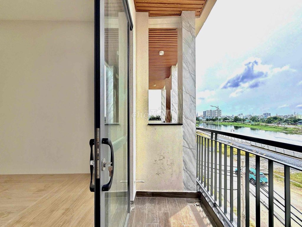 A 1.2 million missing apartment 2 just Nguyễn Oanh.
