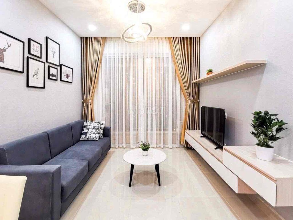 Rent Golden Mansion 2 bedrooms 2 full-shaped toilets near the airport 18 million