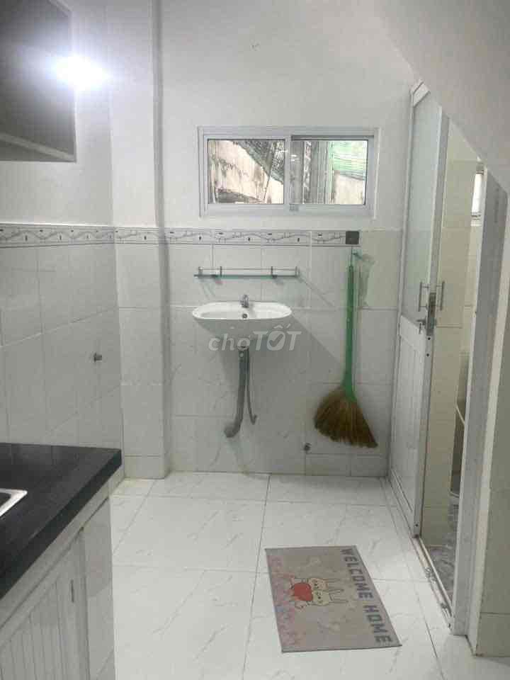 The floor of 3.5.15 M has two bedrooms.