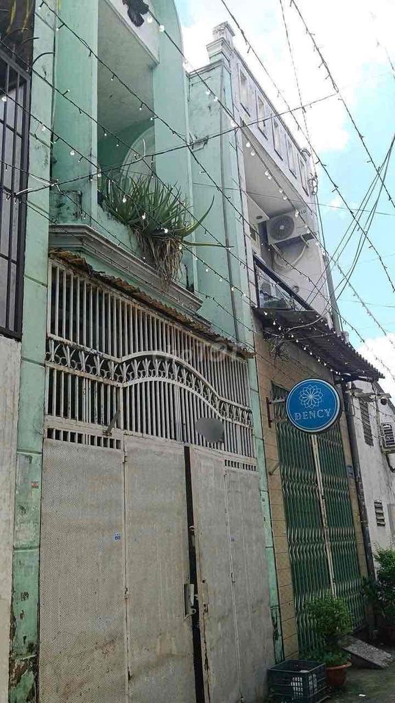 Renting the original house. Two bedrooms. Two toilets. Six million and a half months.