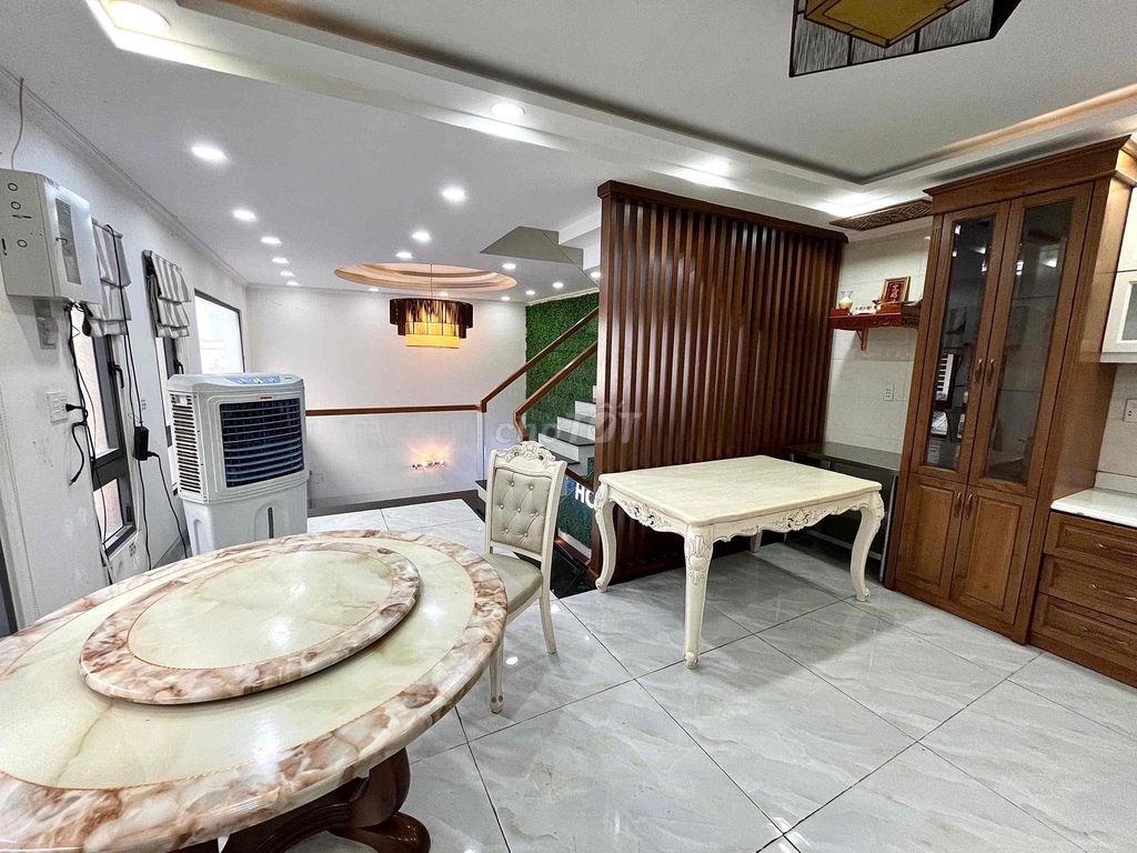 Rent a house close to the front, criminal Gò Vấp