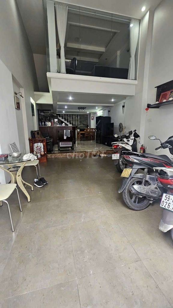 Rent an Mt 793 spring house.