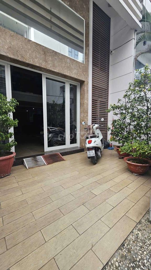 Rent an Mt 793 spring house.