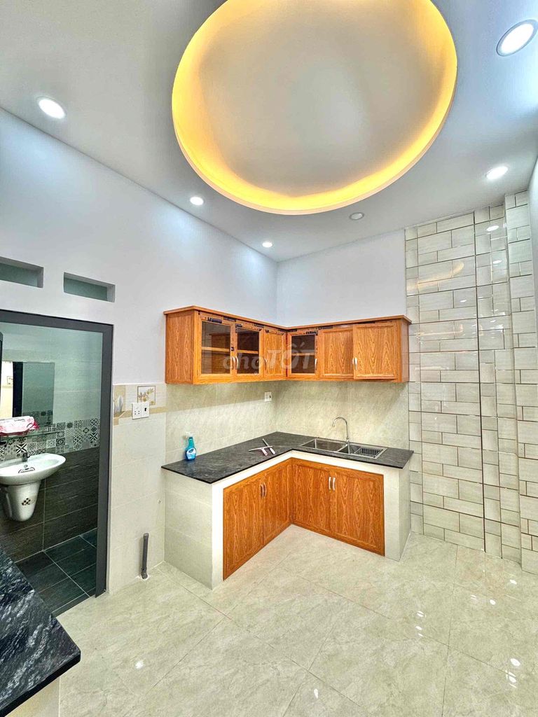 4 x 10 1 ground 1 floor 1 floor 2 bedroom 2 toilets - Chiến Lược street