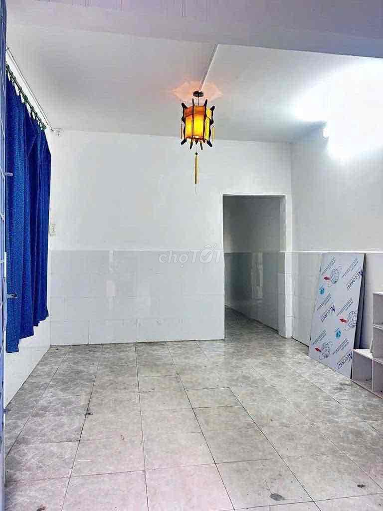 Bình Thạnh – just 15 T.R. 4 x20 M • 3 bedrooms • 2 toilets