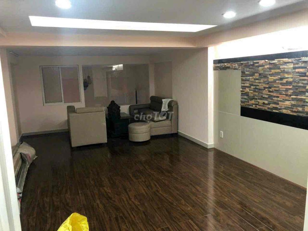 renting houses to the front of the People's Department of Ping Fun