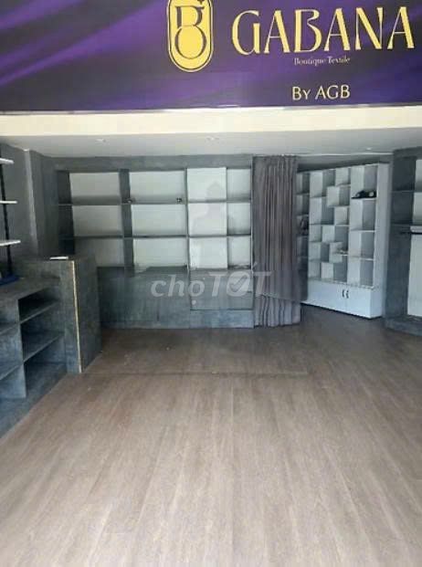 Corner of Thuận KiềuQenment 8 x10 m 3 L 4 bedroom
