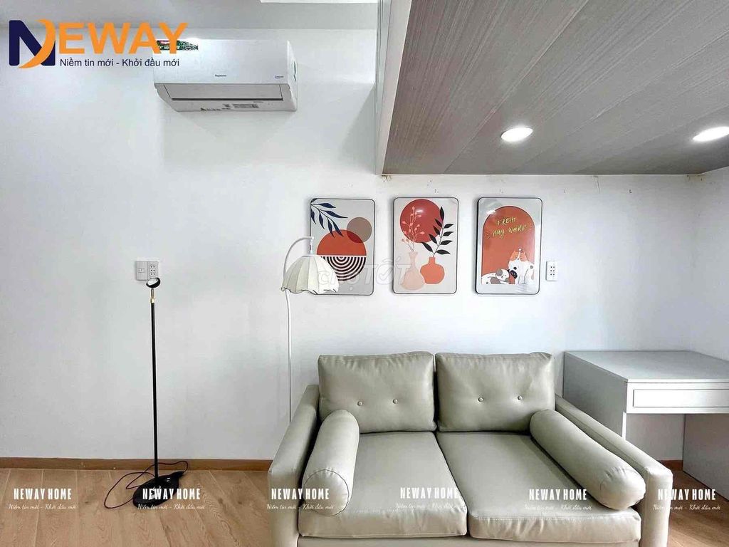 Open up the mini apartment with the upper-level OTI