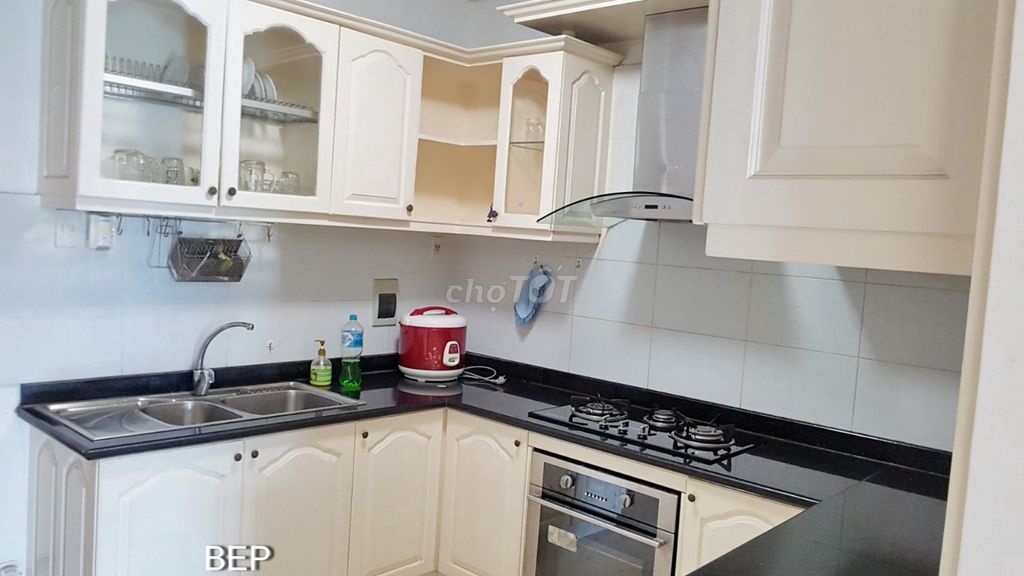 Rent Chung cư Phúc Yên 1. 135 meters2, 3 bedrooms, 15 million a month.