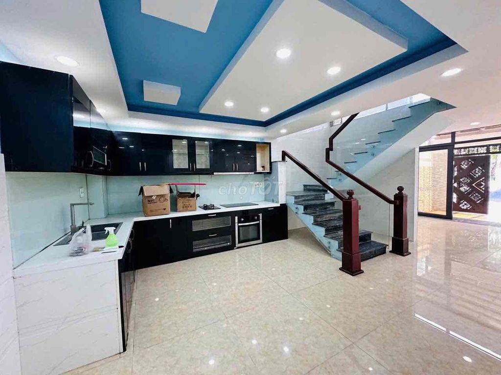 Helam Linh Chiểu - magic 2 houses 5.7 X14 M 3rd floor bedroom 4 toilets at +vp