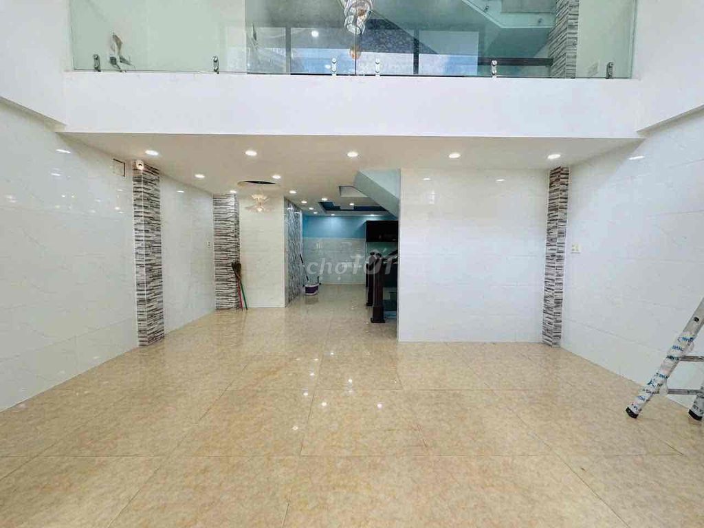 Helam Linh Chiểu - magic 2 houses 5.7 X14 M 3rd floor bedroom 4 toilets at +vp