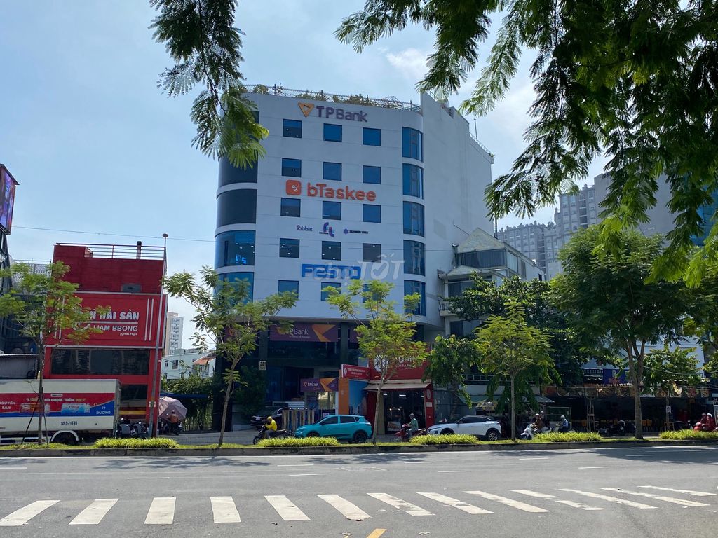 Building Buildings +8 floors, 2th corner Nguyễn Văn Đậu, 7th, Bình Thạnh