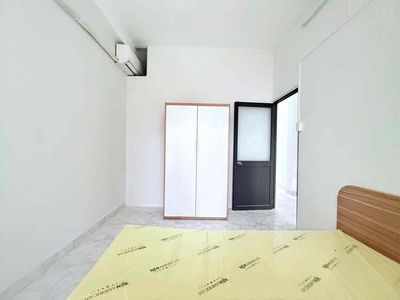 apartment 2 bedroom - large balconies - clear etown area