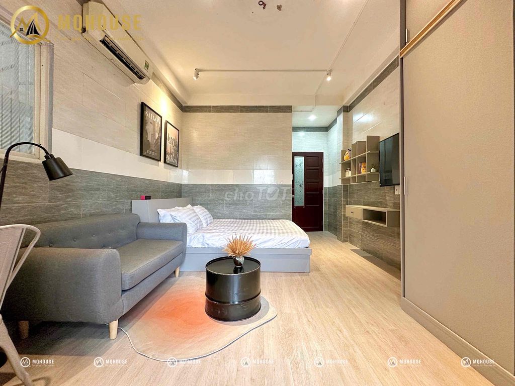 The kitchen/bancol apartment in Peace 35 M2