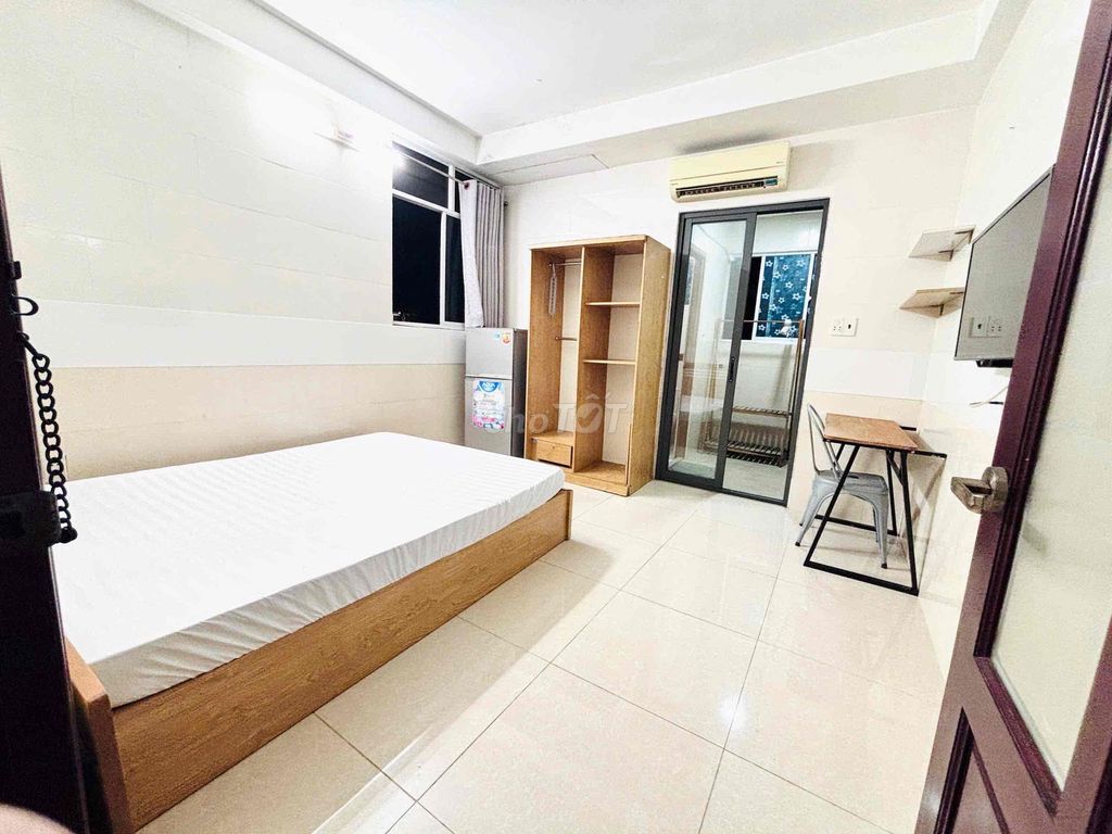 The kitchen/bancol apartment in Peace 35 M2