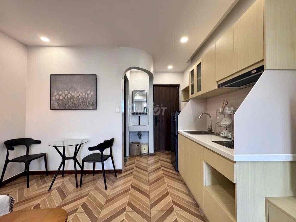 Renting the new kitchen-col-cam-at-the-size Bến Thành-T1-D126.