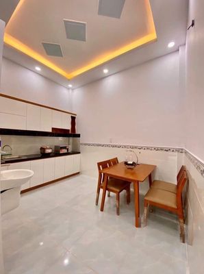 Rent an alley house 462/3 B Nguyễn Tri Phương, 770 9, District 10