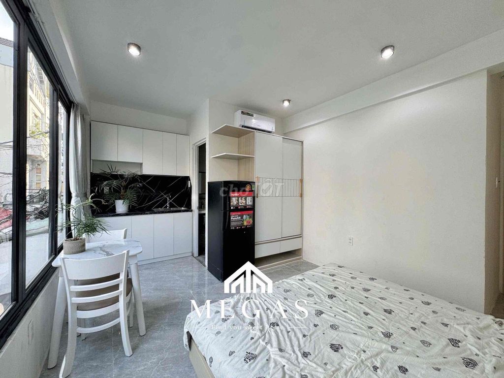A super-cost flat full of furniture.