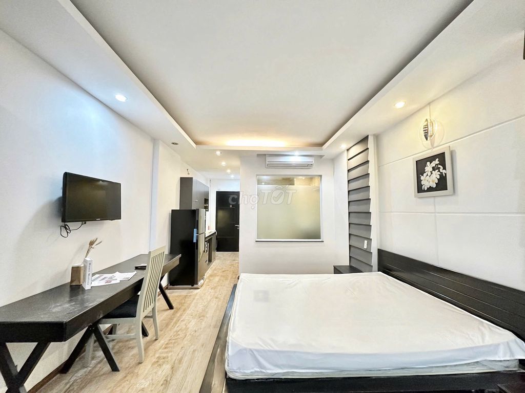 Rent apartment full interior - right at the green row