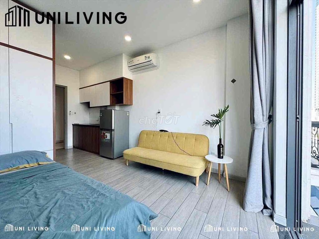 The Studio House of the Full Sư Vạn Hạnh Sư Vạn Hạnh District 10 near the Great Hall.