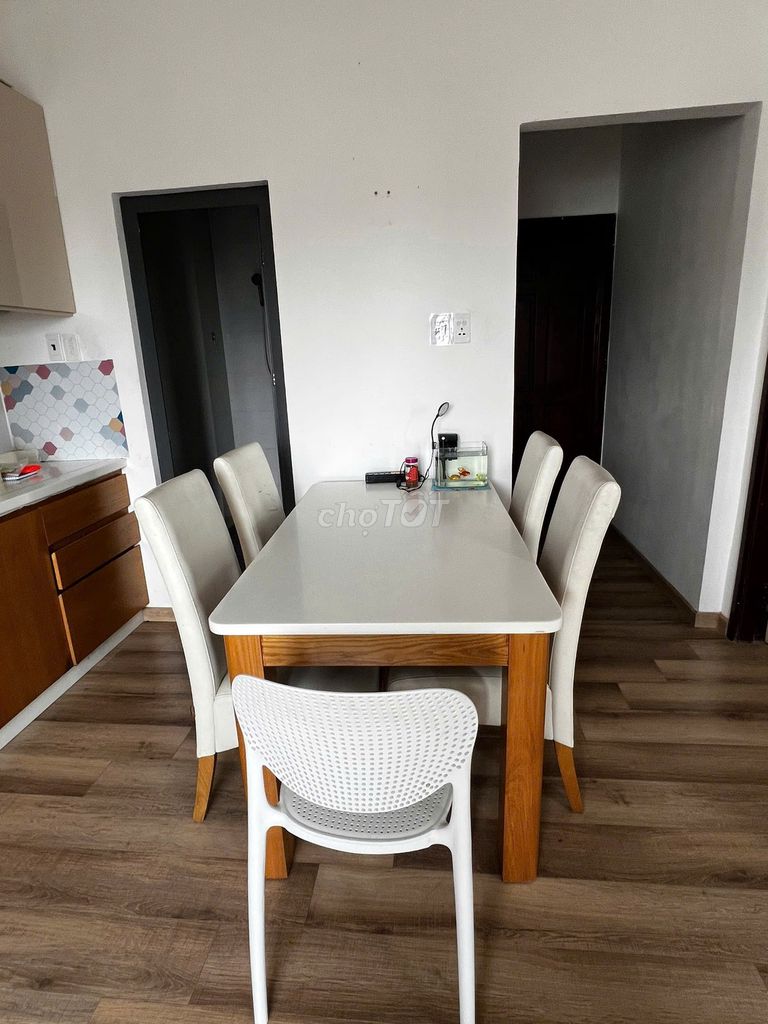 Rent a two-room apartment. A bathroom.