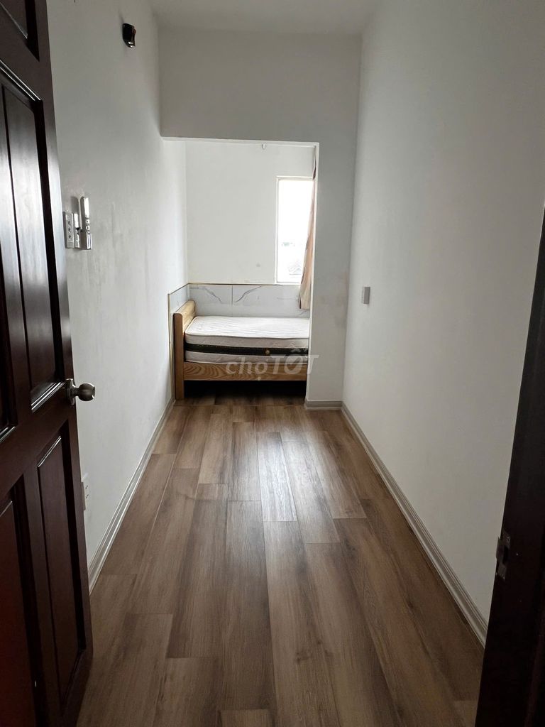 Rent a two-room apartment. A bathroom.