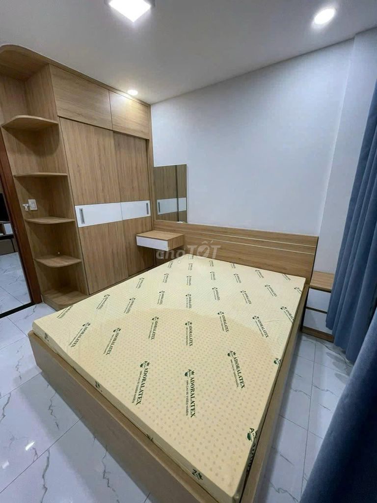 Carillon 3 building rents two bedrooms at 13 million and a half a month.