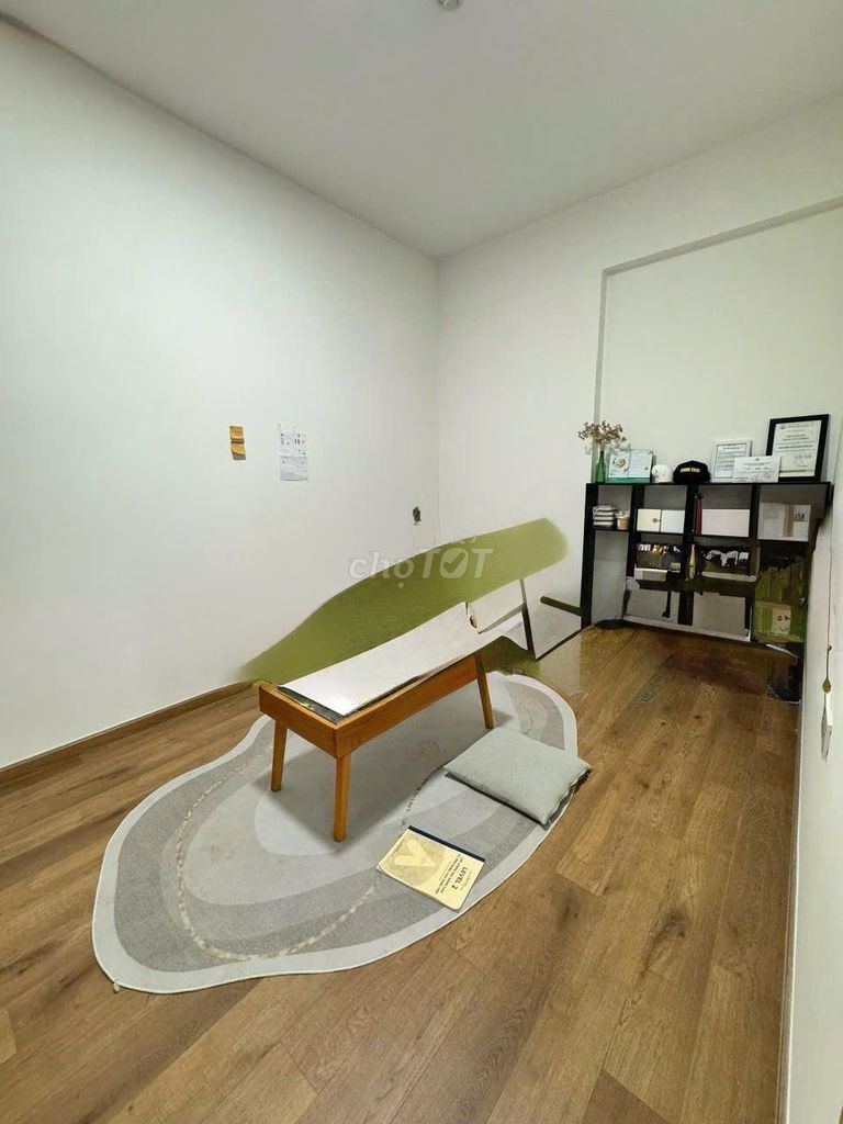 Rent the apartment Mizuki Park 60 meters, 2 bedrooms, 10.5 million a month.
