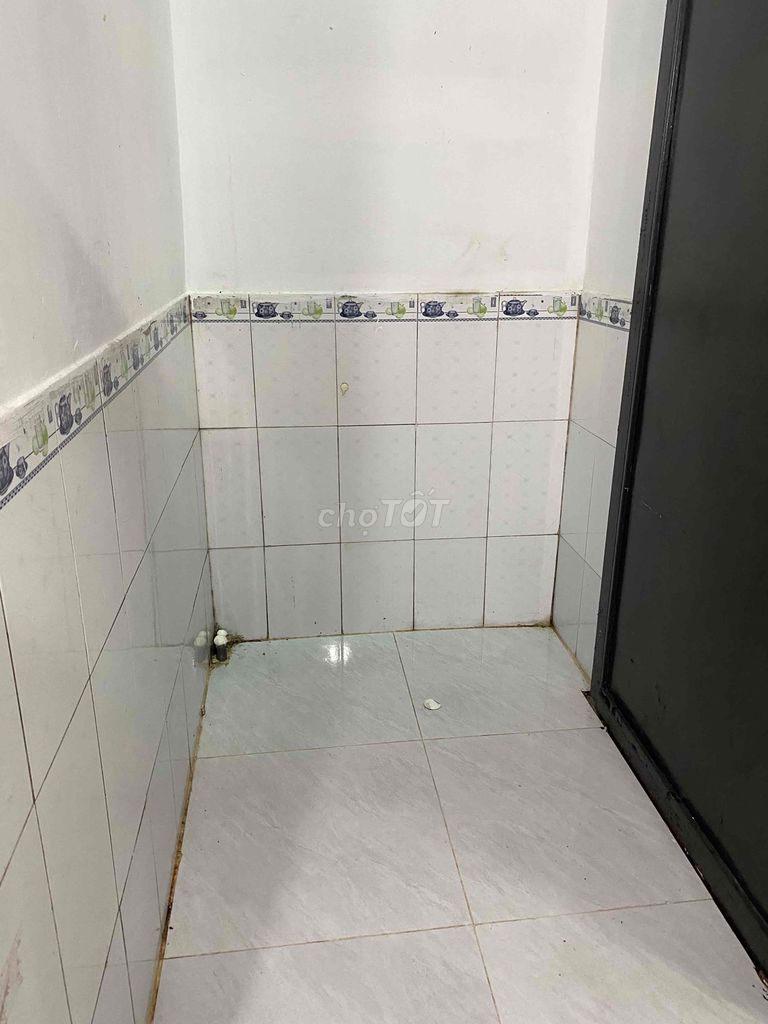 Rent room for rent.