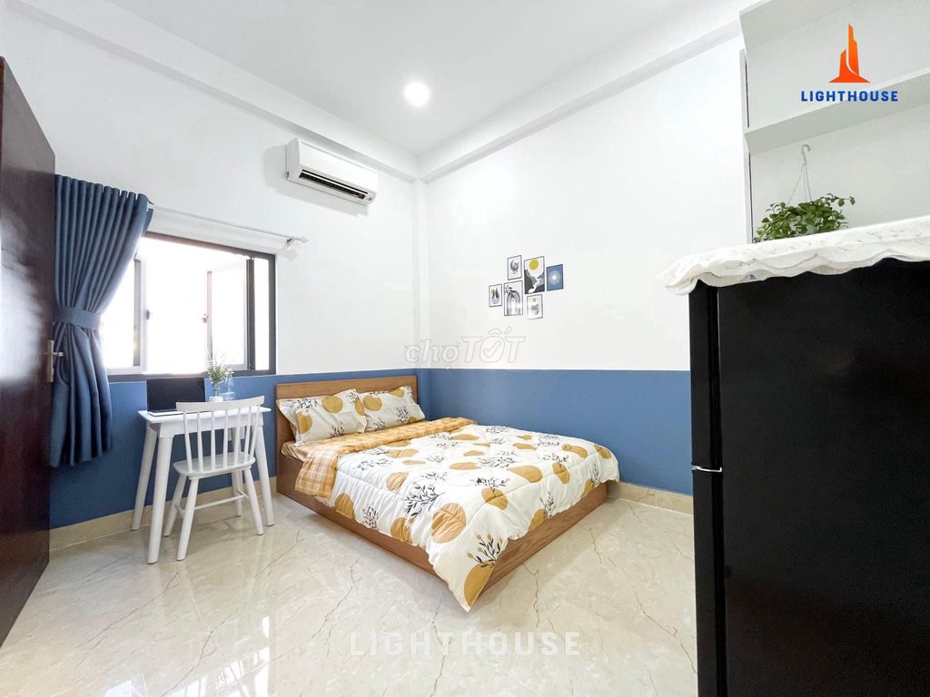 The new studio is full of kitchen furniture right now. Trương Văn Bang.5 million.6 million.