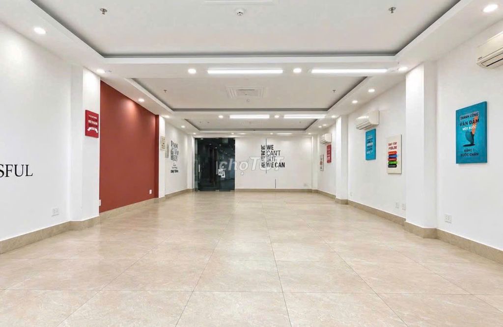 Rent building 340 Lý Thường Kiệt, District 10 – 7 stories, elevator - 100 million.