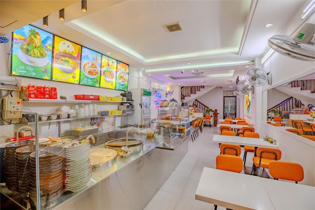 Rent a Nguyễn Gia Trí qbt 4 X16 MM 3th floor for 65 million