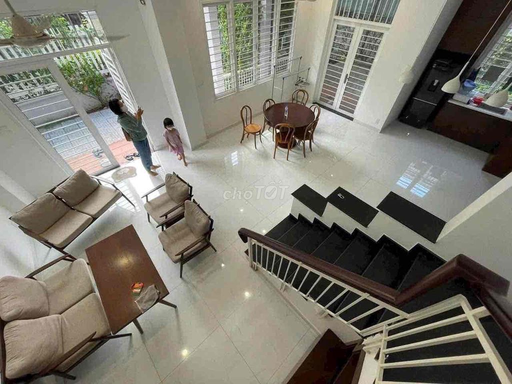 The super-wide garden house near the river near the Gymalll-Phạm Văn Đồng