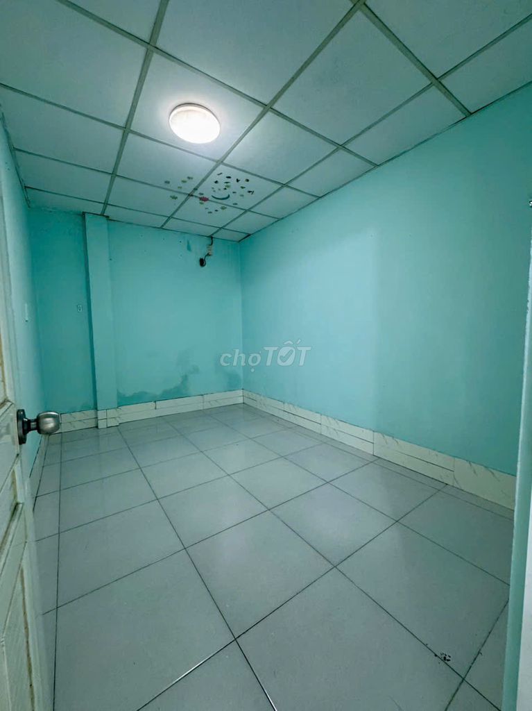 Rent the entire house 54 meters, 3 bedrooms, living room, kitchen, bathroom, house v.