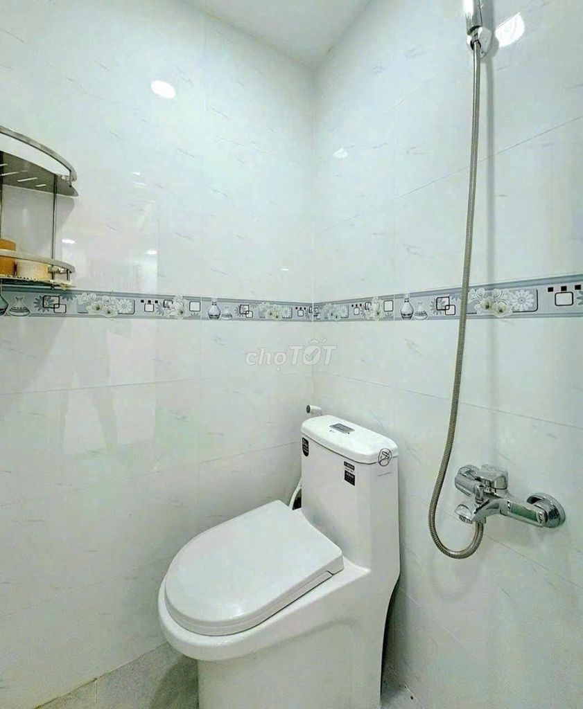 Need to rent an alley house 31/6 A Hoàng Hoa Thám-713 QTân Bình