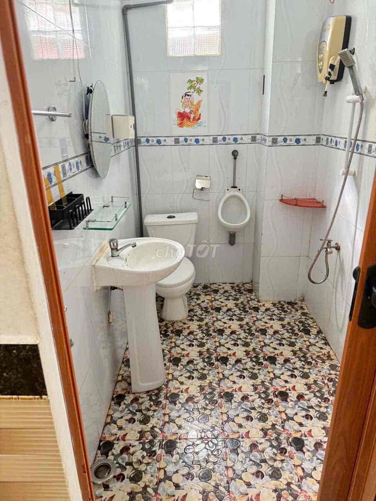 New house 4(13 m) 1st floor 2 bedroom 2 Bùi Quang Là toilet