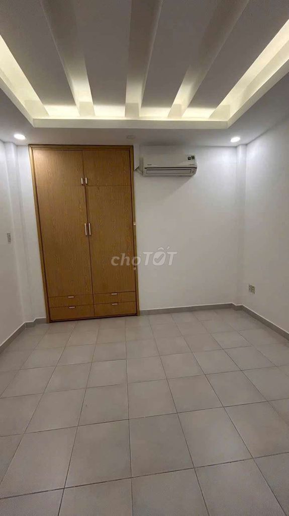 House 1 .3th floor 4th floor bedroom on Route 174 Tân Quy.