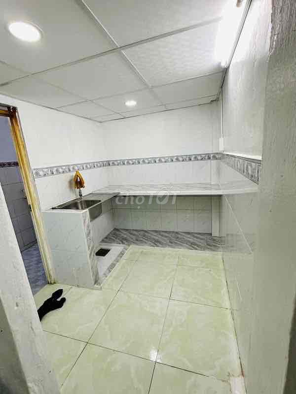 3 x10m (2 floors - 2 toilets) 3 meters down. Gò Xoài. Bình Tân