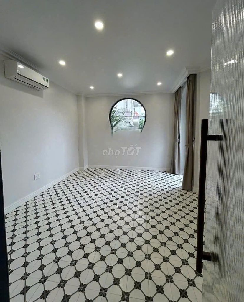 Rent two fronts, 42 Lam Sơn, Bình Thạnh - equal to 660 M - 60 million