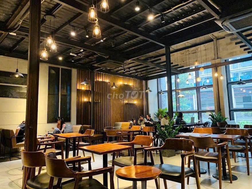 Rent a house 244 Nguyễn Tri Phương, 10-3th District, 65 million.
